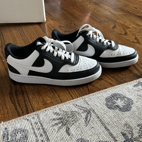 Nike Shoes - Nike Low-Top Sneakers in Black and White Leather
